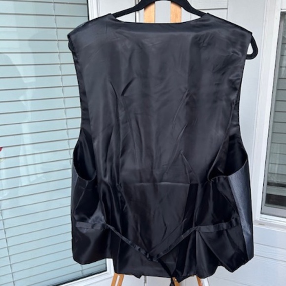 Alan Flusser Men’s Button Down Vest - Picture 2 of 3